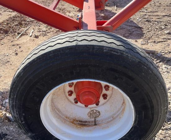 Aggregate conveyor wheel