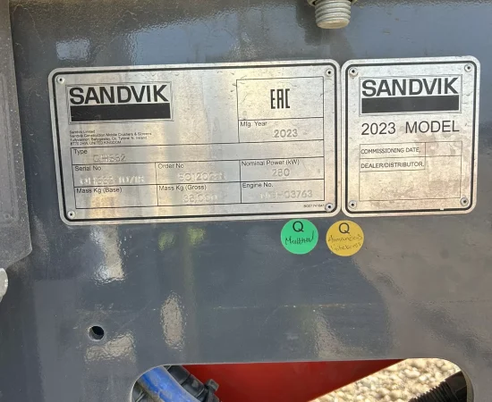 crushers_preowned_Sandvik-QH332-2023