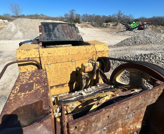 Pre-owned_crushing_extec_c10-1