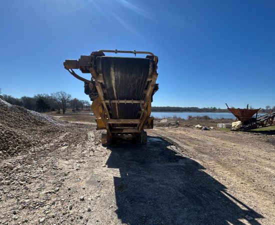 Pre-owned_crushing_extec_c10-8