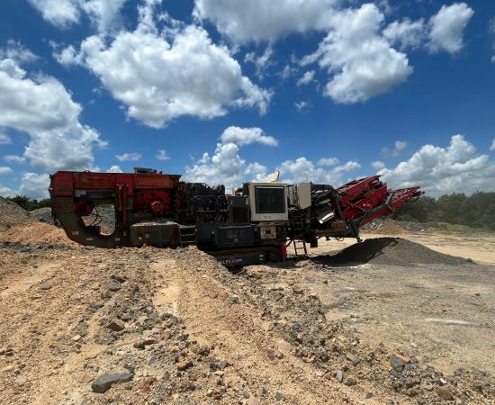 Pre-owned_crushing_sandvik_QI341_2015-11