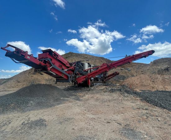 Pre-owned_crushing_sandvik_QI341_2015-3