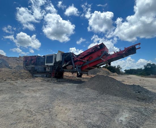 Pre-owned_crushing_sandvik_QI341_2015-5