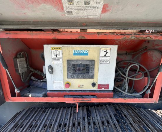Pre-owned_crushing_sandvik_qh330_2011-6 (4)