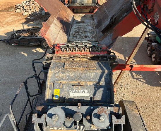 Pre-owned_crushing_sandvik_qi341_2016-6