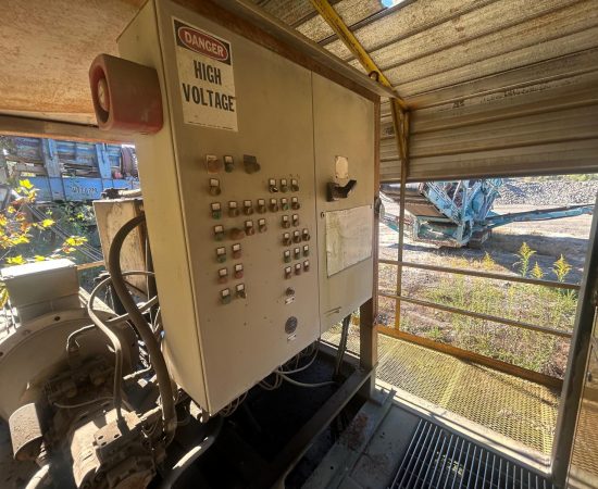 Pre-owned_recycling_hercules_ht182m_2008-11