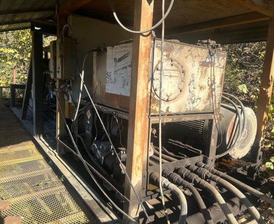 Pre-owned_recycling_hercules_ht182m_2008-9