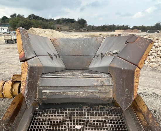 Pre-owned_screen_extec_e7_2005-10