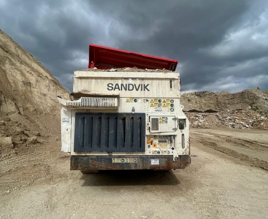 Pre-owned_screen_sandvik_qe141_2019-7