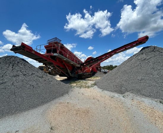 Pre-owned_screening_Terex_683_2015-5