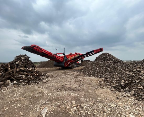 Pre-owned_screening_sandvik_qe442_2024-5