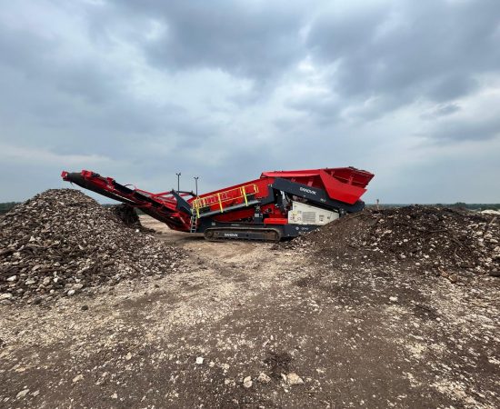 Pre-owned_screening_sandvik_qe442_2024-6