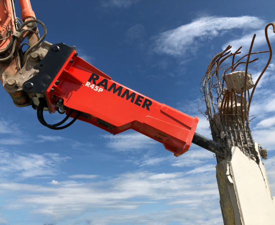 RP45_RAMMER-Performance-Line-R45P-heavy-concrete-beam-demolitionr-in-Germany1-4984bffe545a482887b8144893490dd2