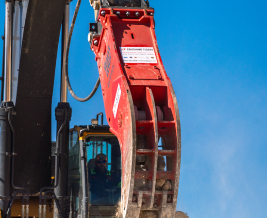 concrete pulverizer breaker