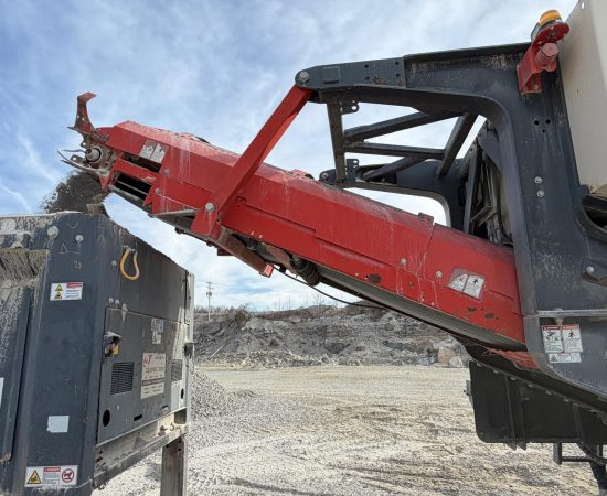preowned_crusher_sandvik_qh331_2016 (13)