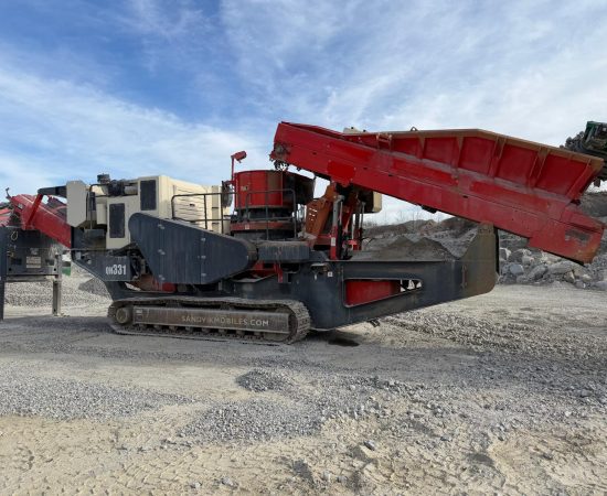 preowned_crusher_sandvik_qh331_2016 (3)
