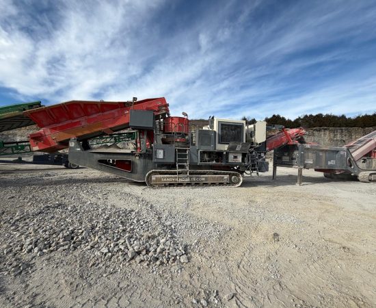 preowned_crusher_sandvik_qh331_2016 (4)