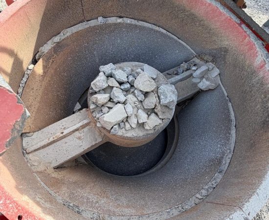 preowned_crusher_sandvik_qh331_2016 (7)