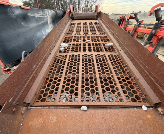 preowned_screening and scalping_Sandvik_QE440_ 2012 (39)